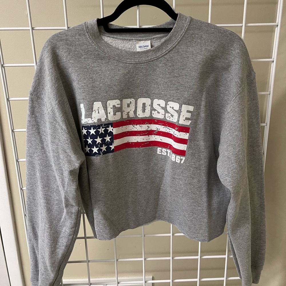 Cropped Lacrosse Seeatshirt